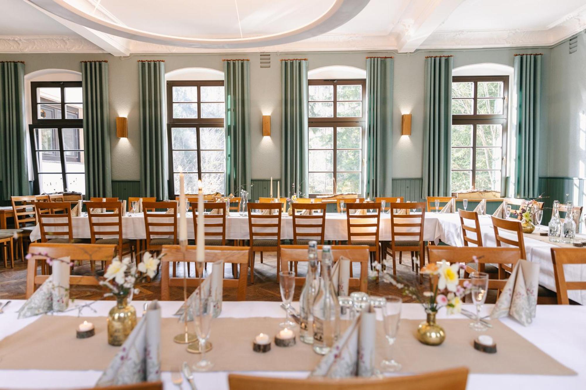 Zur Margarethenmuehle - Landgasthof Und Waldhotel Rosswein Ngoại thất bức ảnh